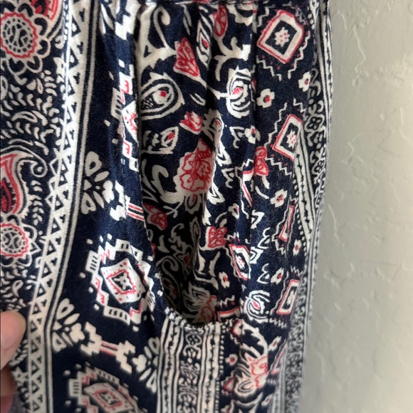 Angie Floral Navy and Pink Top - Picture 3 of 6